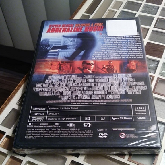 Shadow Man dvd-must bundle with another item 💜 - Picture 2 of 2